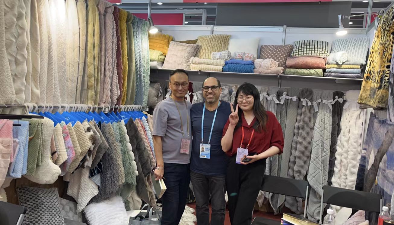 Review | Re-U Textile to Exhibit at intertextile Spring/Summer 2023